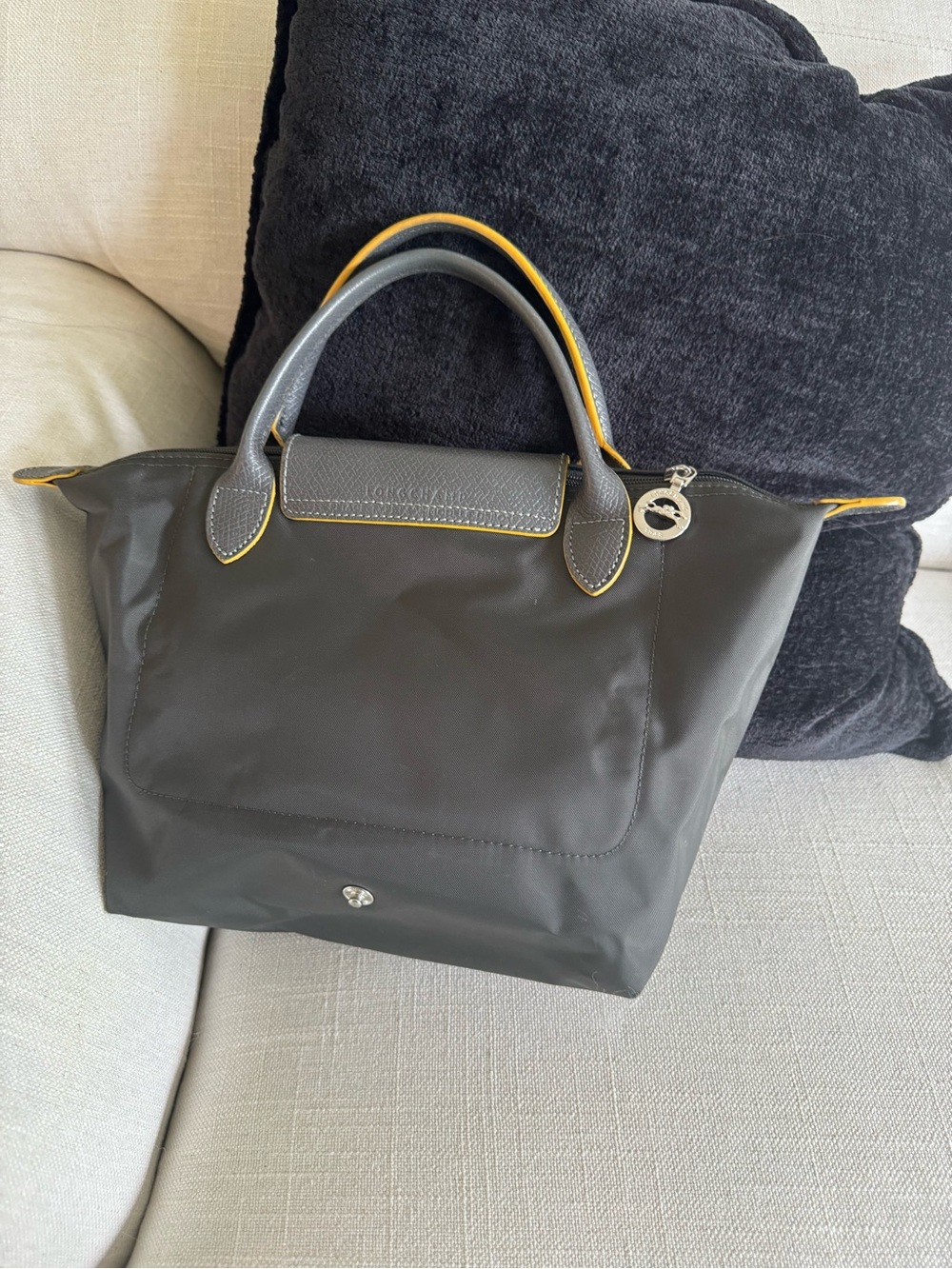 longchamp le pliage club small top handle bag gunmetal - Picture 3 of 8